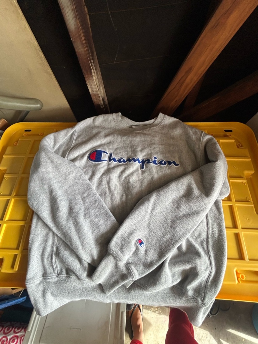 Champion women’s Gray Logo Crewneck Sweatshirt